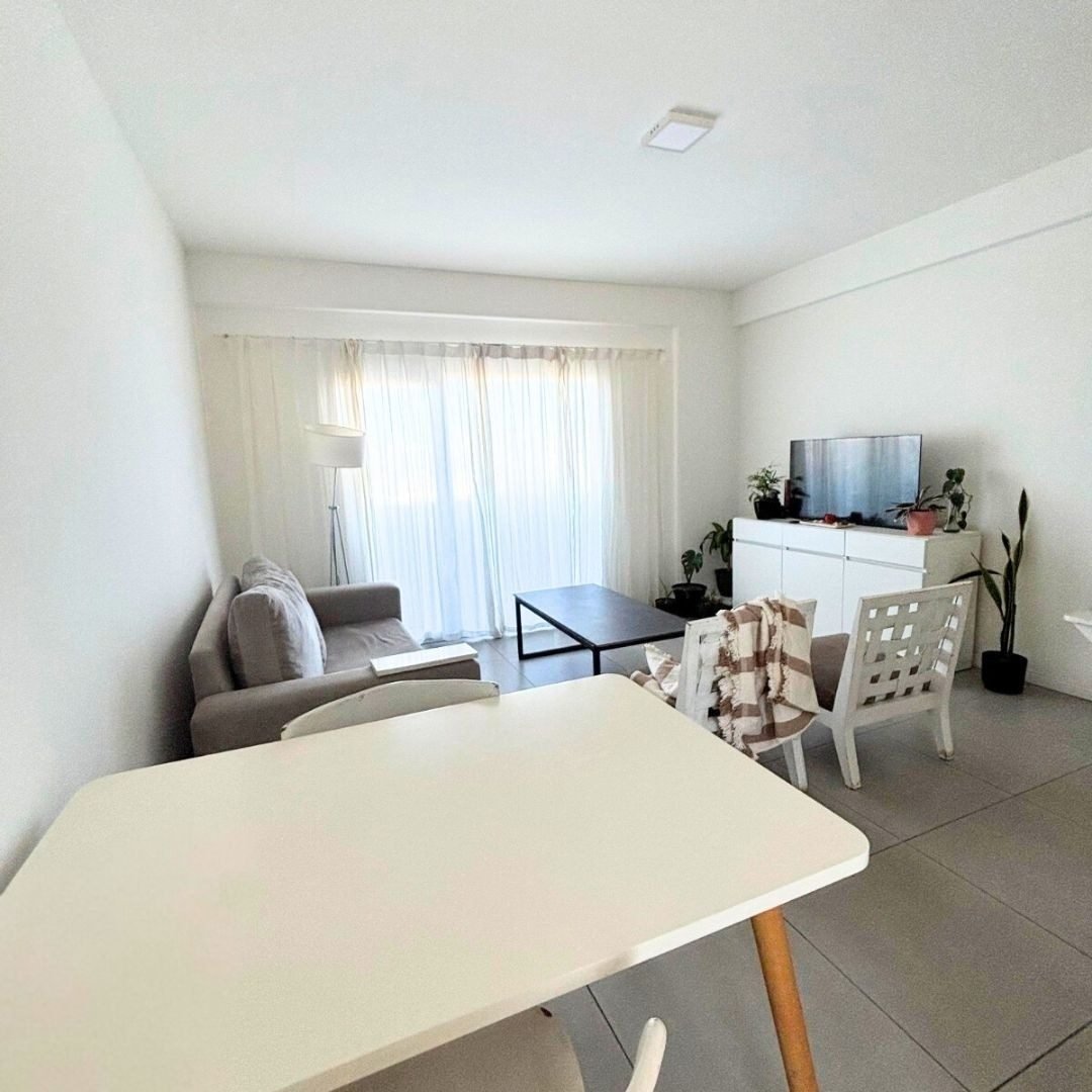 DEPARTAMENTO 1 DORMITORIO. MACHADO 1000