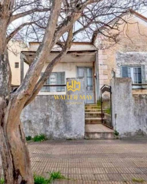 CASA/TERRENO - RECICLAR/DEMOLER . Alem 1400
