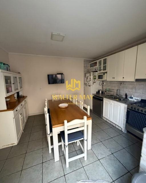 CASA EN VENTA 3 DORM. Garibaldi 1000